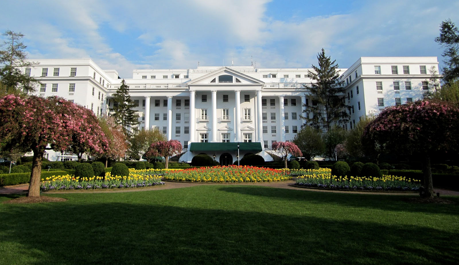 The Greenbrier Increases Reservation Revenue 100