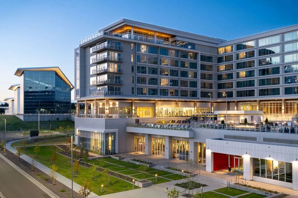 Hotel Polaris — https://www.thehotelpolaris.com/