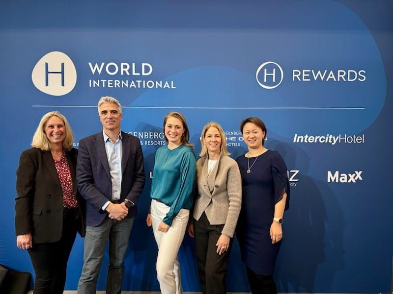 Hotelbeds and H World International sign a new strategic partnership ...