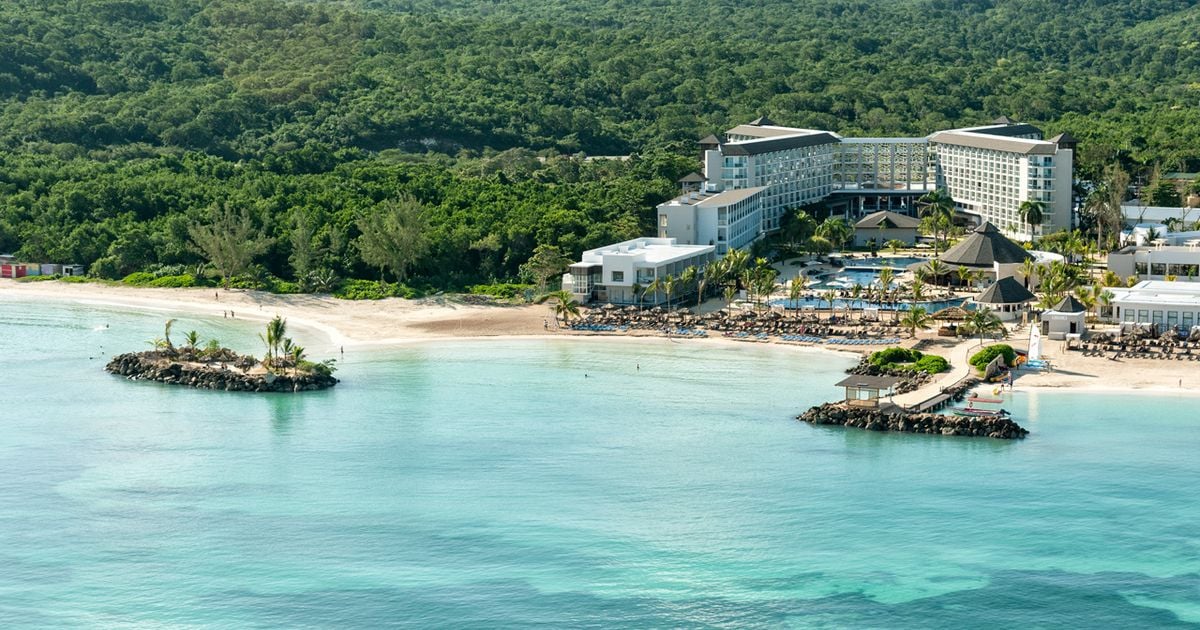 Blue Diamond Resorts' Newest Addition, Hideaway At Royalton Blue Waters ...