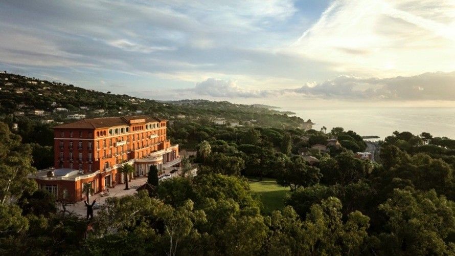 A Timeless Riviera Icon Returns: Como Le Beauvallon - Hospitality Net