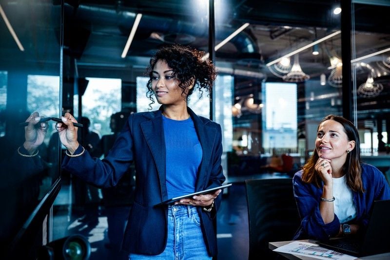 How AI gives hotel leadership a strategic command center: briefings, training, and sustainability