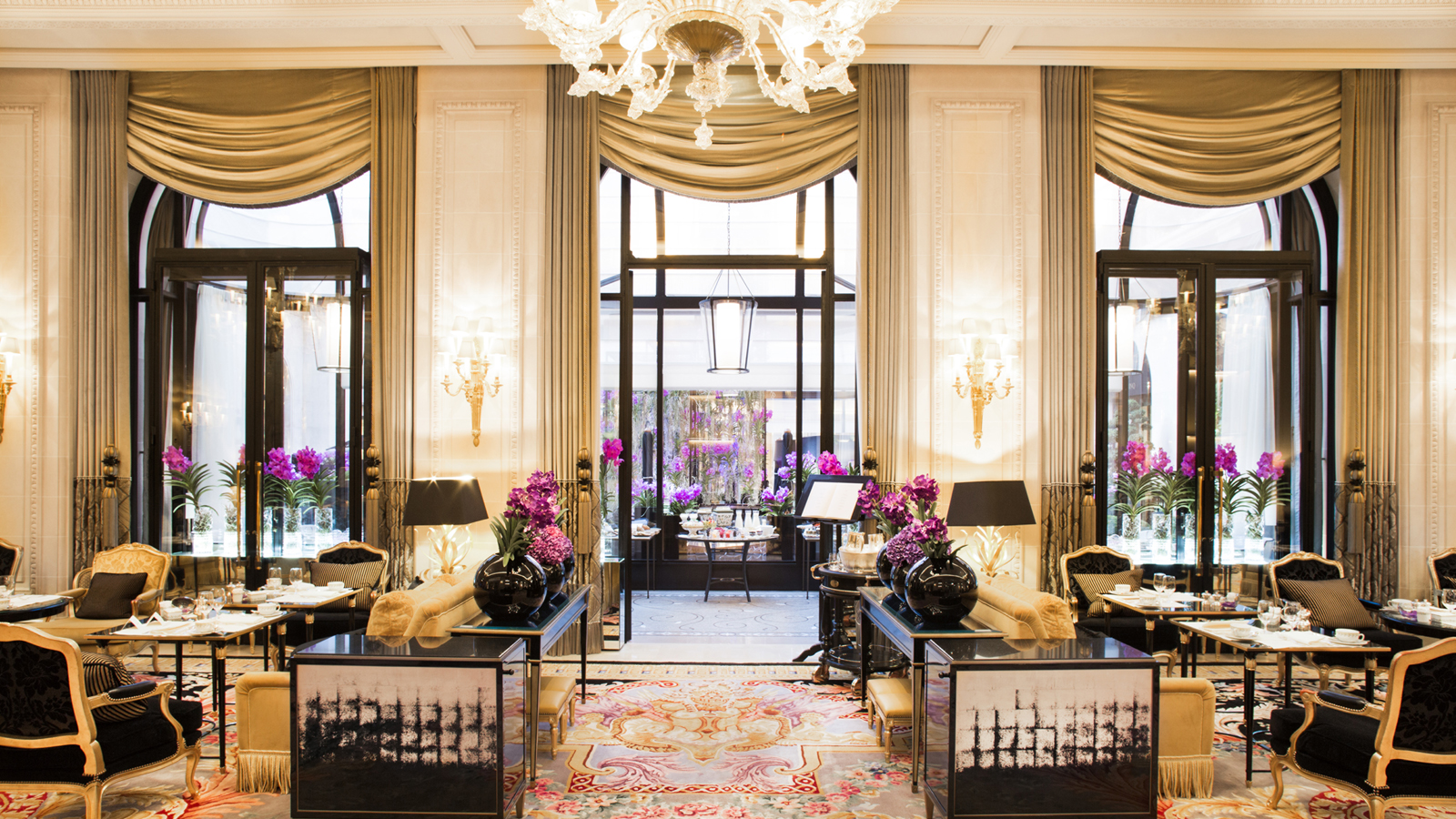 Four Seasons Hotel V, Paris the First Hotel in Europe to