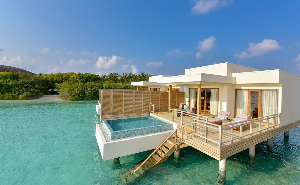 Hasil gambar untuk resort di maldives