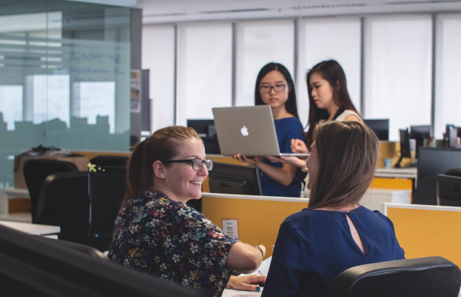 ÎÏοÏÎλεÏμα εικÏÎ½Î±Ï Î³Î¹Î± Booking.com Research Points to a Positive Outlook for Women Working in Tech