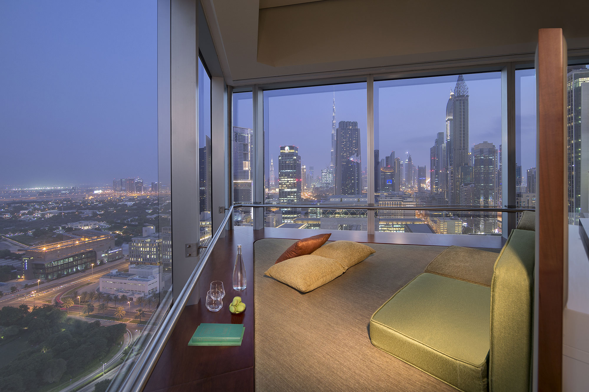 Jumeirah Emirates Towers — Photo by Booking.com