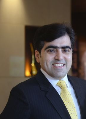 Vivek Mahajan