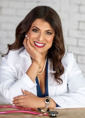 Dr. Romie Mushtaq