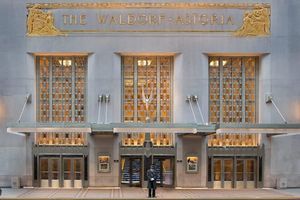 Anbang Spiffs Up Waldorf Astoria to Reopen It in 2021