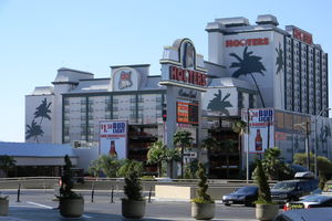 Budget Hotel Chain Oyo Continues Meteoric Growth With Vegas Hooters Acquisition