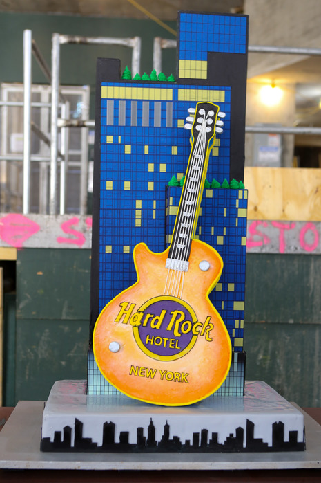 Hard Rock Hotel New York Hosts Topping Out Ceremony At Its Future Location In Times Square Hospitality Net