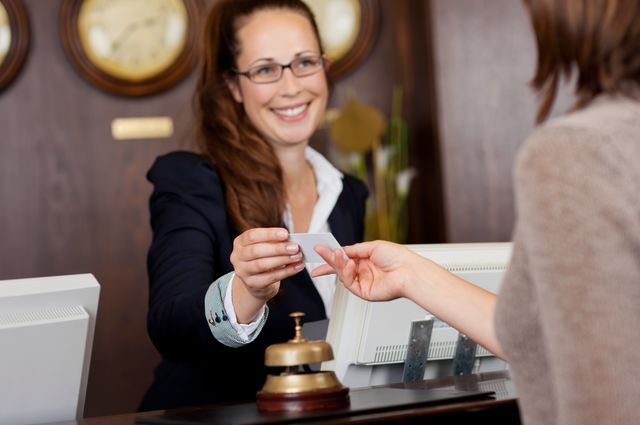 How to Train Your Staff to Meet Luxury Service Standards Without Sounding Scripted and Insincere