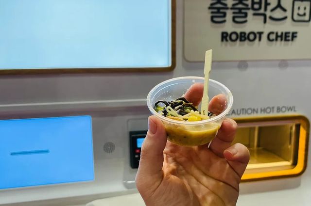 All Food and Drink Made by Robots at CES 2024, Ranked from Worst to First