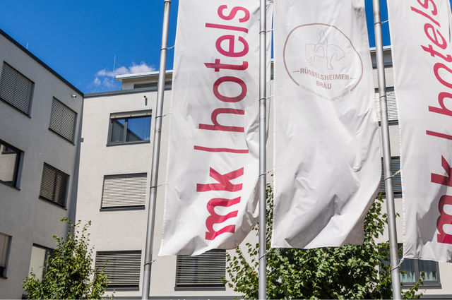 mk | hotels cuts human-assisted calls by 50% and saves 70 hours with AI