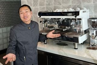 The Value of Great Servers Straight from a Michelin Server Captain