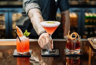 The Complete Guide to Cocktail Ice