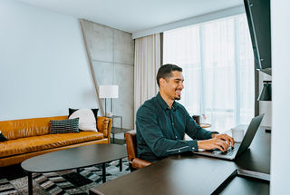 3 Ways Small Business Owners and Their Teams Can Travel Smarter