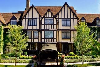 Thoughtful Sleep Program Setup at the Deer Path Inn as an Example for All Independent Hotels