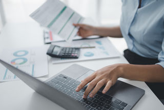 6 Ways Hotel Automation Can Help Reduce Labor Costs in 2025