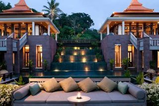 10 Must-Have Hotel Marketing Tools to Increase Bookings in 2025