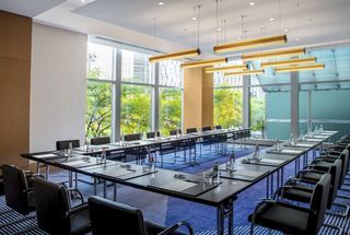 How to Provide Adaptive Meeting Spaces to Guests in All Verticals
