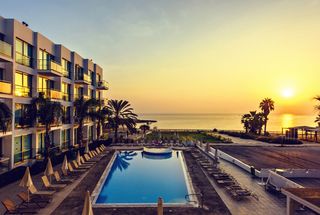 AI, Chatbots & Smart Checkouts: What Today’s Luxury Travelers Really Want