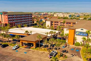 HVS Asset Management & Advisory Expands Portfolio with Two New Asset-Management Contracts in Galveston, TX