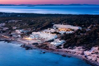 The New, More Sophisticated RIU Palace La Mola Opens; Now A Four-Star Superior Hotel