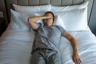 Sleep’s First Night Effect and Hotel Room Assignments