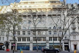 Whitbread secures prime mid-town site for new hub by Premier Inn