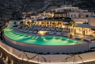 LXR Hotels & Resorts to Debut in Greece with Signing of Sandblu Santorini