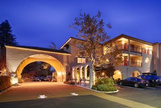 Sonesta Opens Dry Creek Inn, MOD Collection by Sonesta in Healdsburg, CA