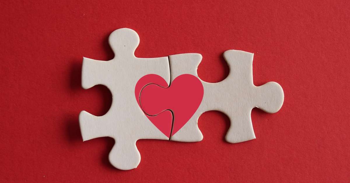 Transactional Marketing vs. Relationship Marketing in the Hotel Industry