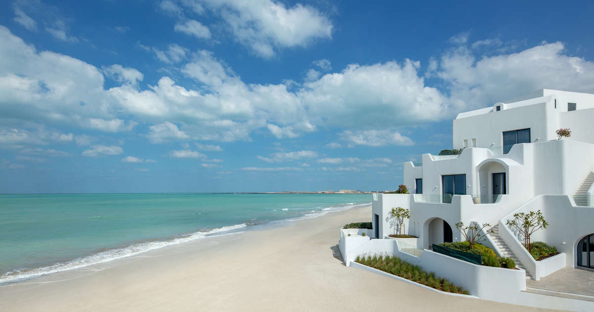 Now Open: 22-key Anantara Santorini Abu Dhabi Retreat Now Open: 22-key Anantara Santorini Abu Dhabi Retreat