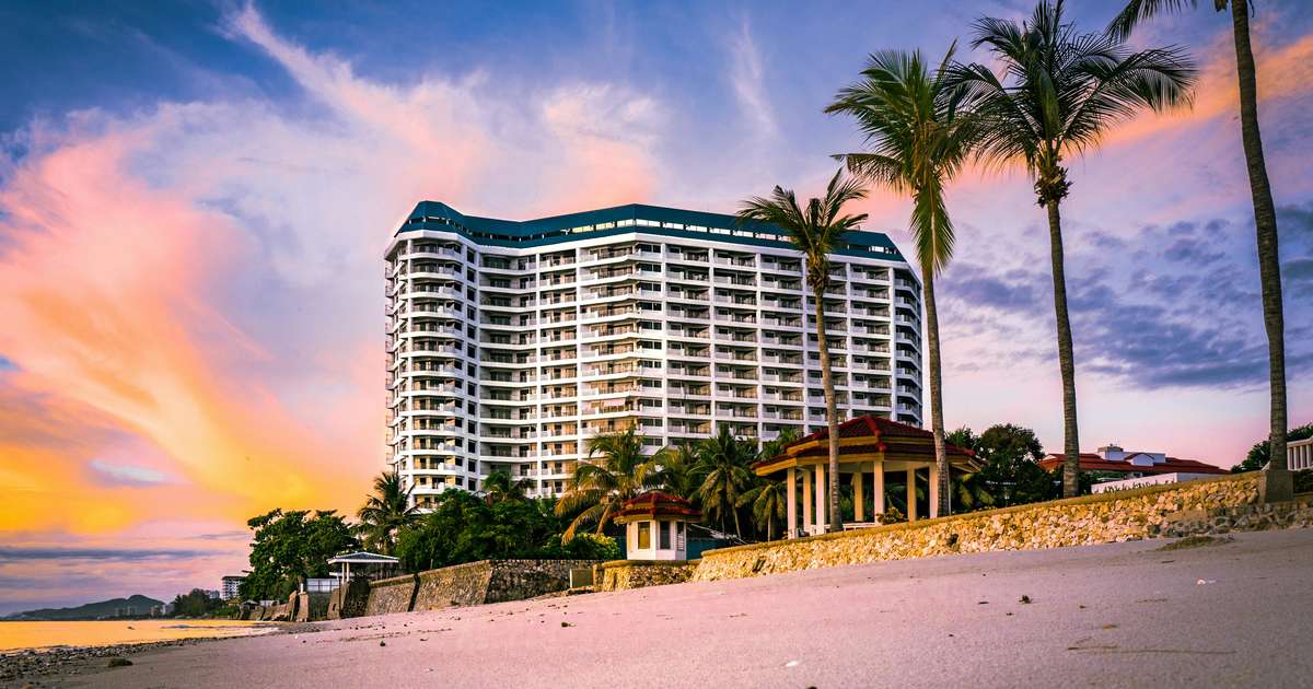 Breaking Barriers: Hotels Are Reclaiming Power in Website Management