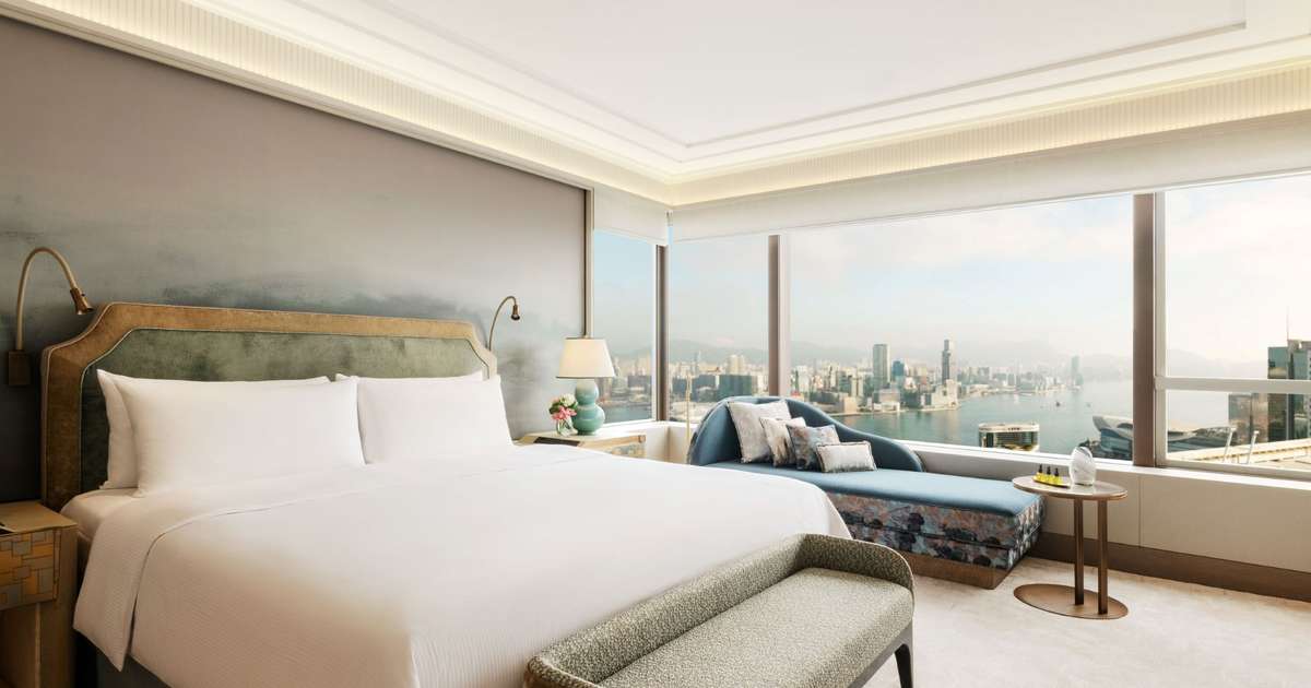 The Hong Kong Suite: A Celebration of Hong Kong by Island Shangri-La