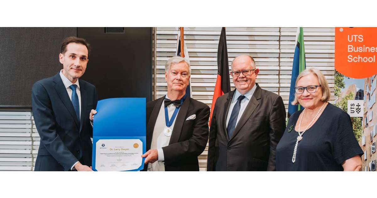 UN Tourism Presents Ulysses Award for Outstanding Contributions to Sector to Professor Larry Dwyer – Hospitality Net