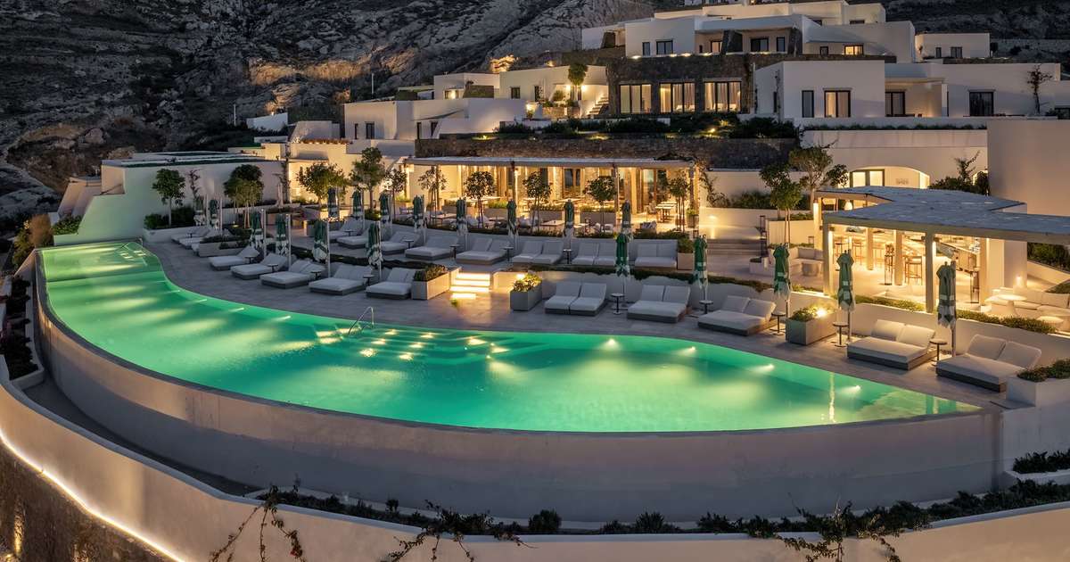 LXR Hotels & Resorts to Debut in Greece with Signing of Sandblu Santorini
