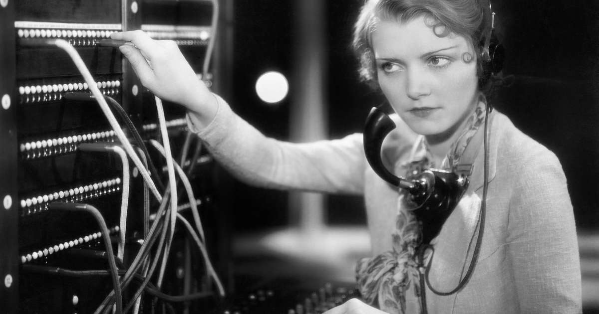 Hotel AI Deployment Planning from the Framework of a Switchboard Operator