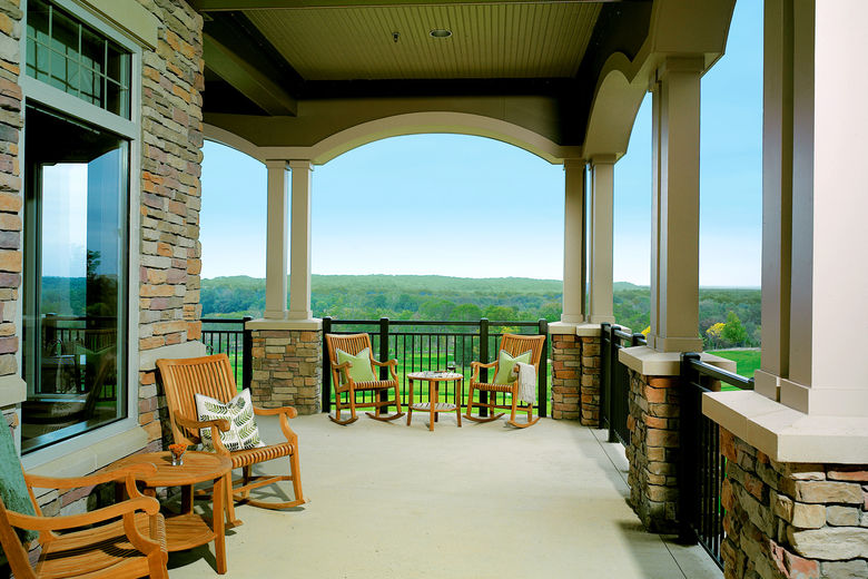 ÎÏοÏÎλεÏμα εικÏÎ½Î±Ï Î³Î¹Î± Virginiaâs Legendary Lansdowne Resort and Spa Rejoins Benchmark Resorts & Hotels Portfolio