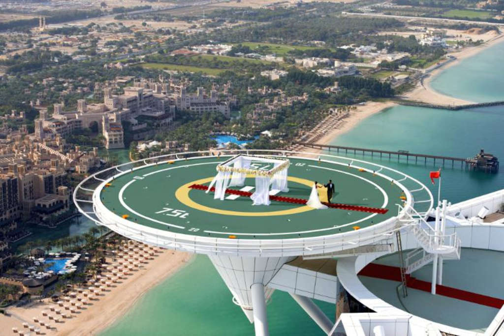 Burj Al Unveils its Wedding the Skies, 212 Metres Above Gulf