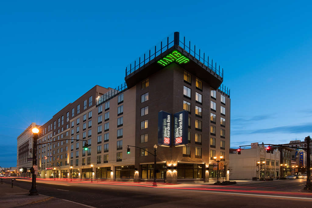 Hilton Garden Inn 1225 First Street - gunbidesign