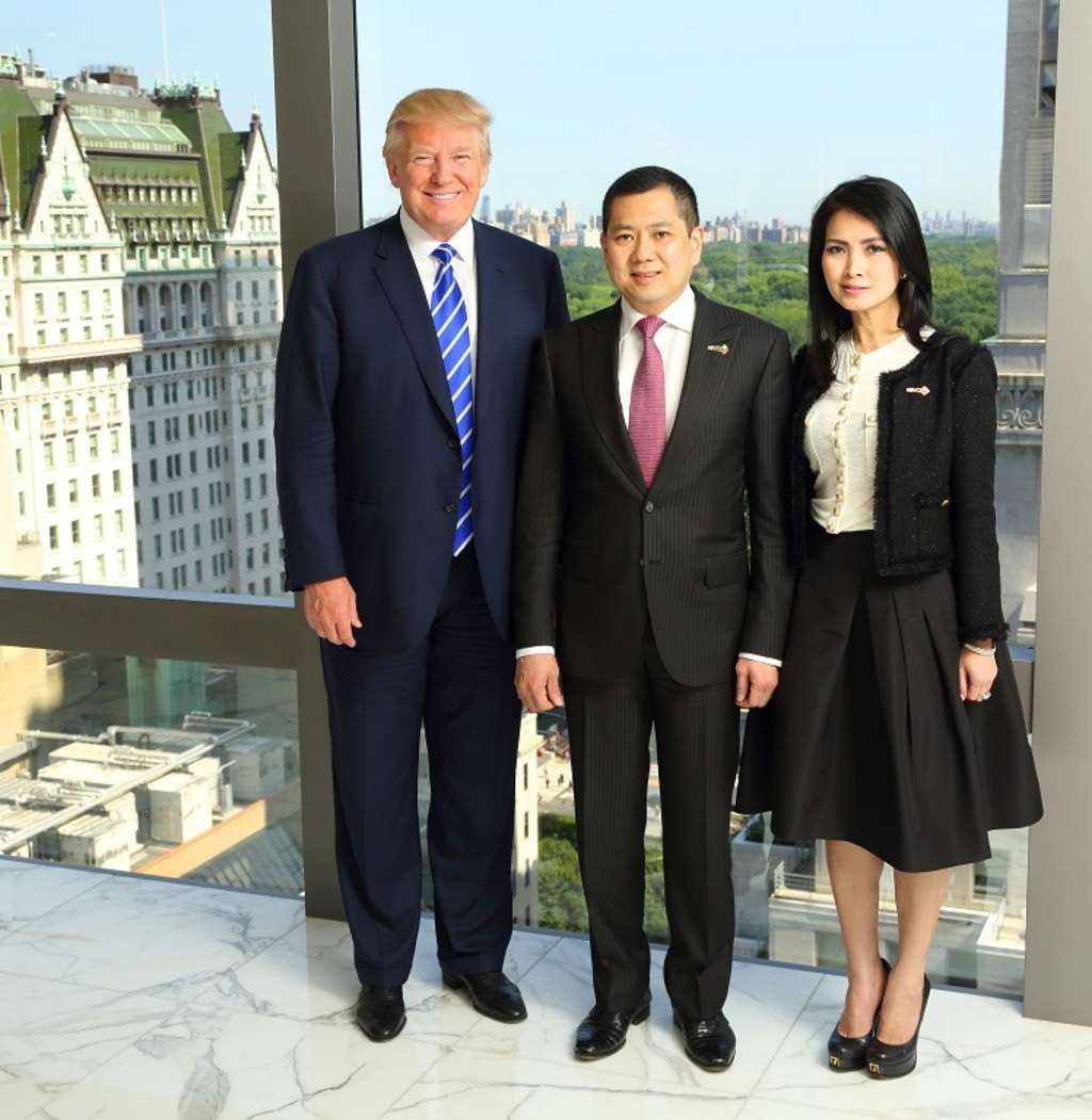 Left to right: Donald J. Trump, Hary Tanoesoedibjo & Liliana Tanoesoedibjo — Photo by Trump