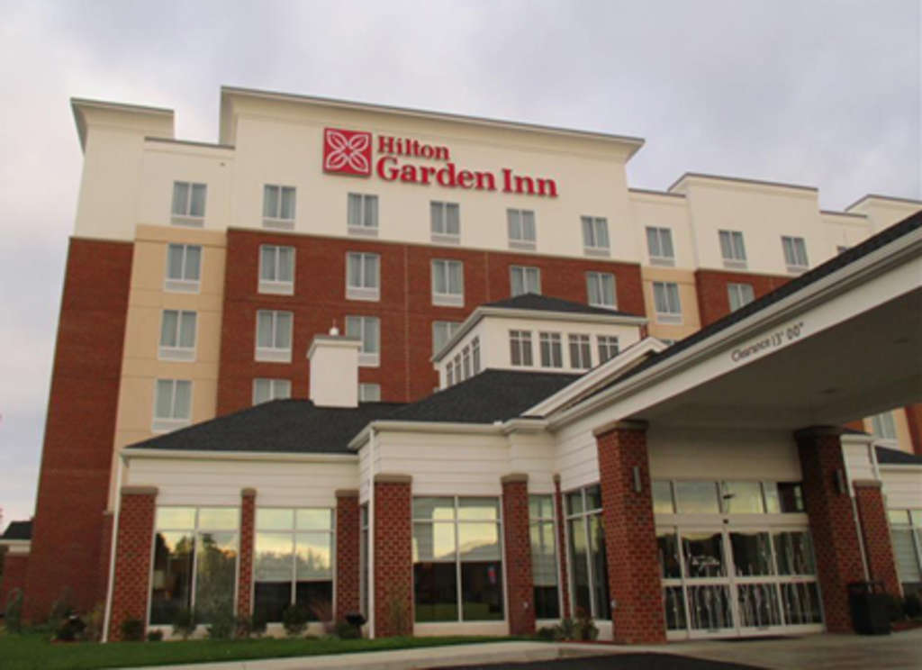 Guests can dine on-property at CH Fields - Craft Kitchen, which offers a full cooked-to-order breakfast and dinner, cocktails*, and evening room service.— Photo by Hilton Garden Inn