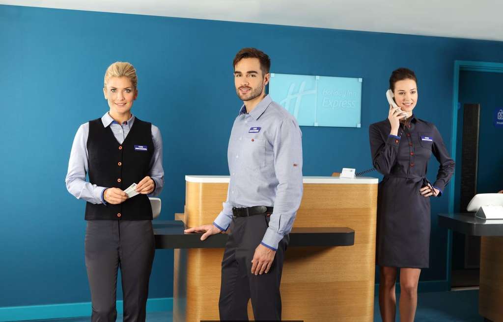 Holiday Inn Uniform Wins Industry Award