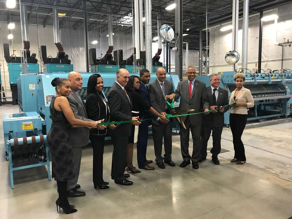 Metro Laundry Service Expands Using InvoTech Laundry System