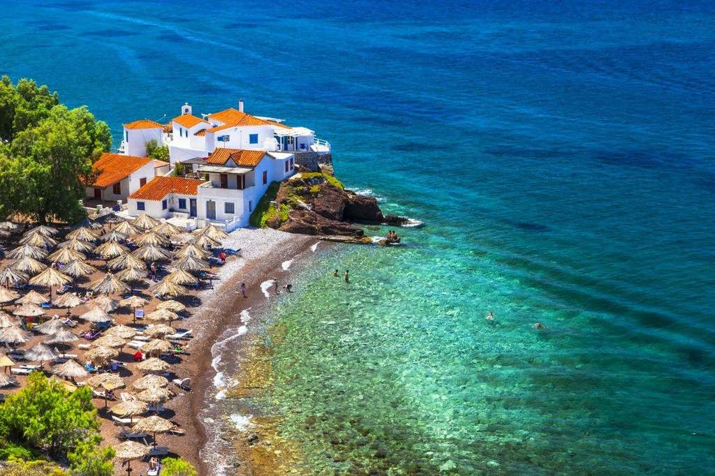9-most-beautiful-beaches-in-europe-you-should-visit-this-summer