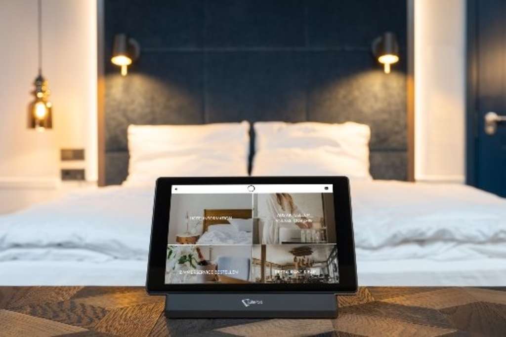 SuitePad In-Room Tablet / Digital Guest Directory