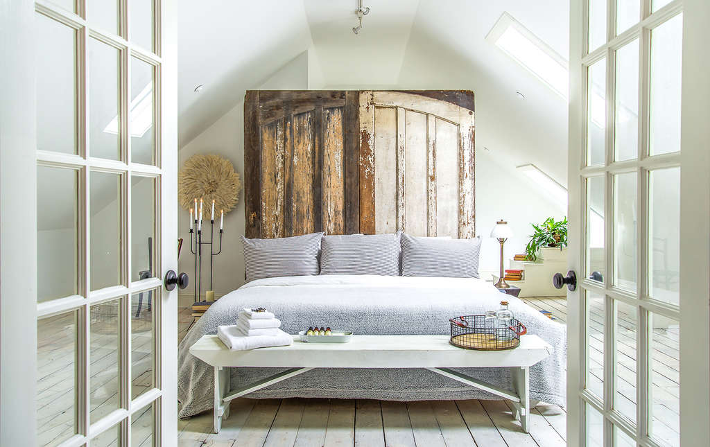 Hudson River Carriage House, Hudson, New York — Photo by Airbnb