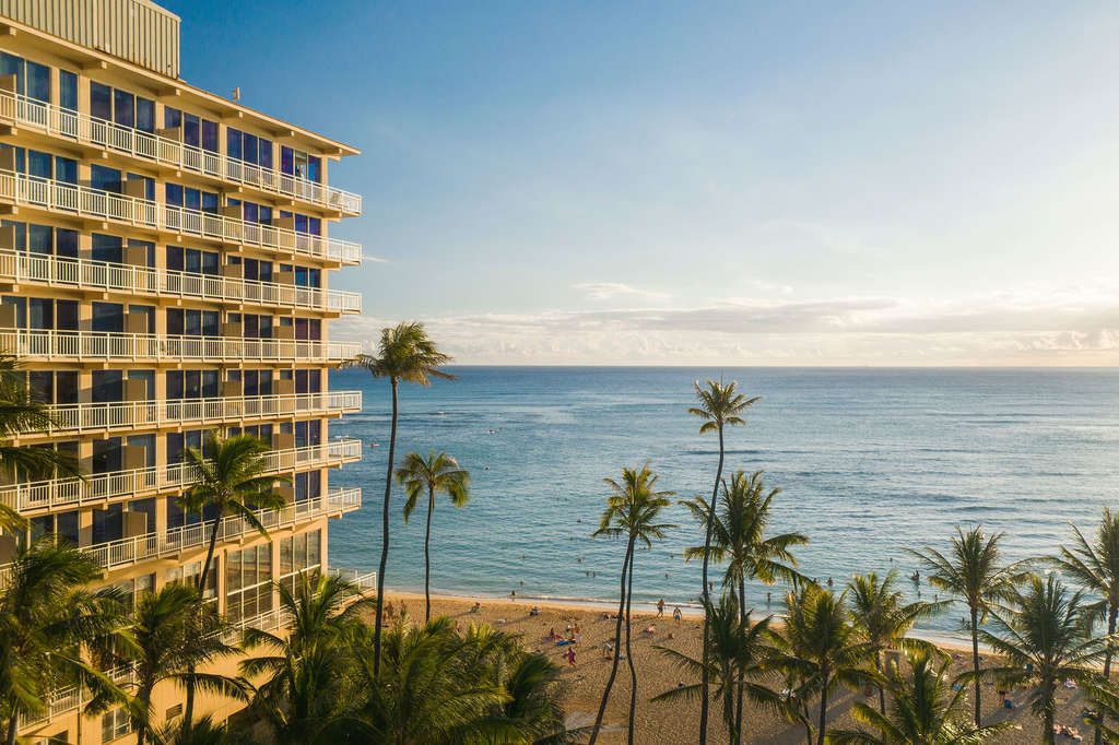 Waikiki’s Kaimana Beach Hotel Debuts New Look – Hospitality Net